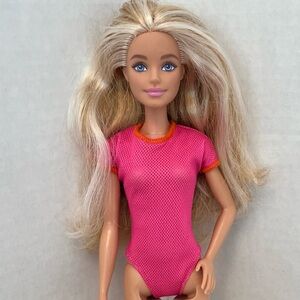 Mattel 11 1/2" Barbie Doll 2015 blonde hair blue eyes flat feet one bent arm